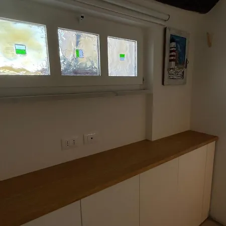 Seafront Rooftop Flat W/ Terrace * 포르토베네레