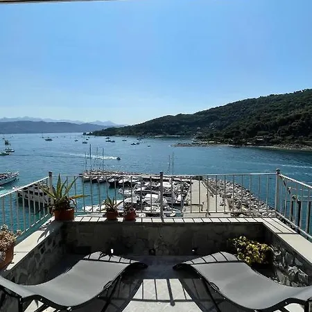 Seafront Rooftop Flat W/ Terrace * Porto Venere