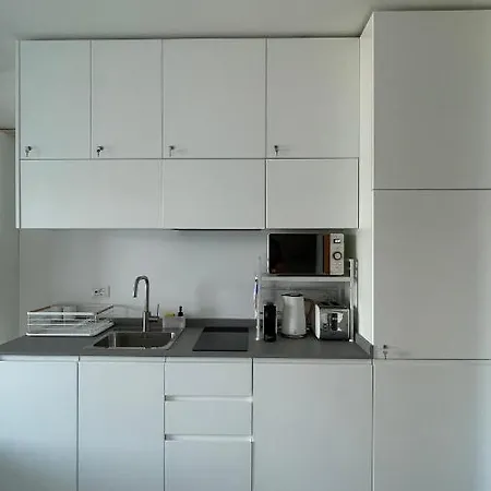 Seafront Rooftop Flat W/ Terrace *