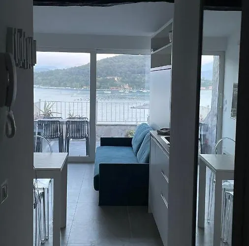 Seafront Rooftop Flat W/ Terrace * ポルトヴェーネレ